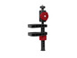 Une pince noire avec un bouton rouge pour fixer une caméra à une surface.