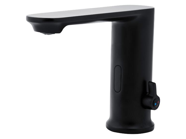 Robinet noir moderne pour salle de bain.