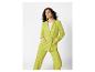 Costume pantalon vert lime, blazer croisé.