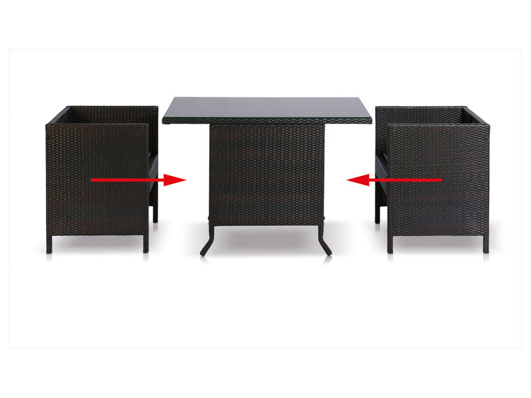 Ensemble de mobilier de jardin avec deux chaises en osier et une table
