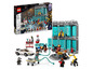 LEGO Iron Man Armory de l'Infinity Saga avec des minifigurines et une voiture.