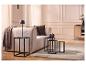 LIVARNO home Lot de 4 tables d'appoint dans un salon au style moderne.