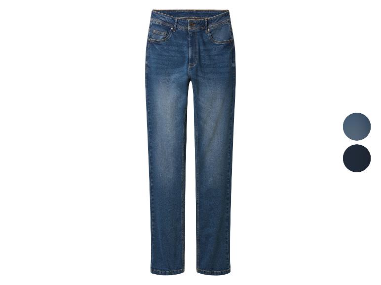 Un jean bleu avec deux échantillons de couleur à droite.