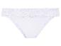 String blanc avec dentelle.