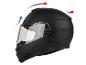 Un casque de moto noir avec une visière.