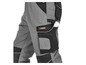 Pantalon de travail gris et noir avec le logo Parkside Performance.