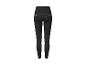 Leggings noirs pour le sport avec des poches.