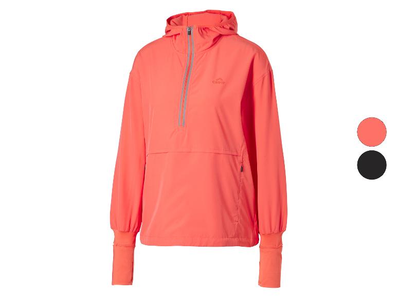 Veste de sport femme Crivit couleur corail avec fermeture éclair et capuche, également disponible en noir.