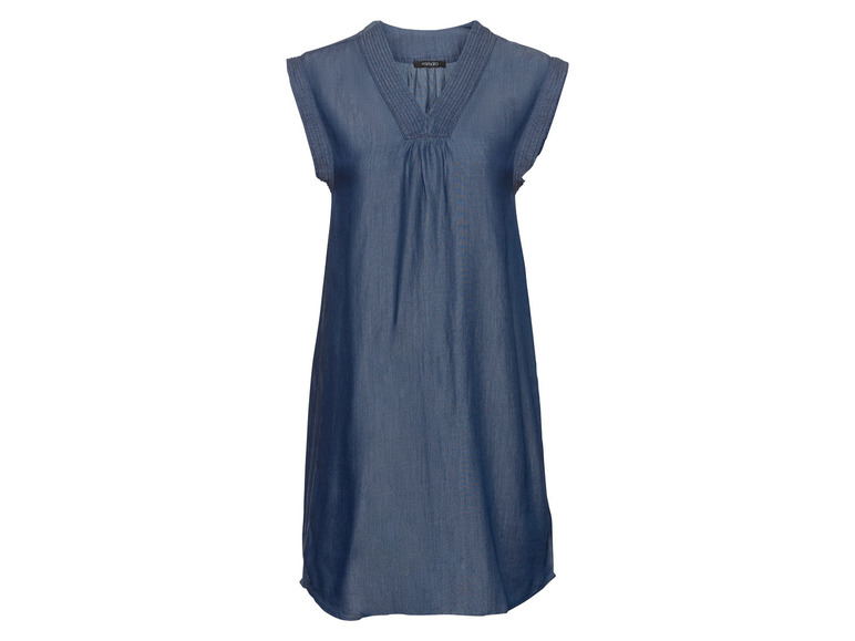 Une robe en jean bleue à manches courtes.