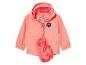 Une veste coupe-vent rose avec capuche et un sac pliable à imprimé floral.