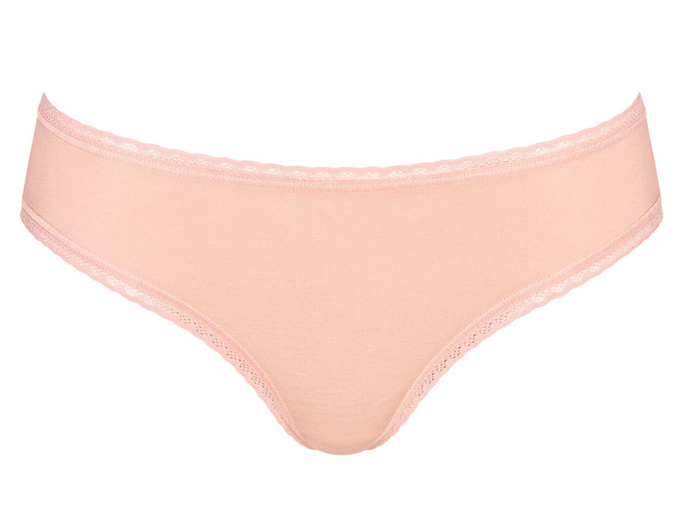 Une culotte rose avec de la dentelle