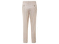 Pantalon beige avec élastique à la taille.
