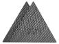 Deux feuilles de papier abrasif triangulaires P120.