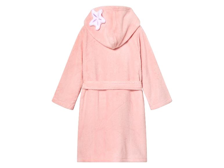 Une robe de chambre rose à capuche avec un motif d'étoile.