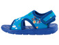 Sandales bleues avec imprimé Pat'Patrouille pour enfants.