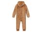 Une combinaison en peluche marron pour bébé.