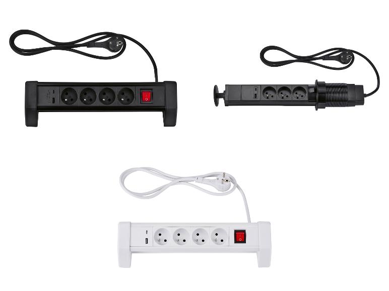 Trois multiprises avec plusieurs prises, ports USB et interrupteurs marche/arrêt.