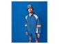 Vêtements de sport Lidl : veste, short et bob.