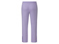 Pantalon côtelé lilas avec fentes au bas.