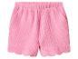 Shorts roses avec taille froncée et bordure en dentelle ajourée