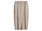 Jupe midi tricotée beige avec fente arrière.