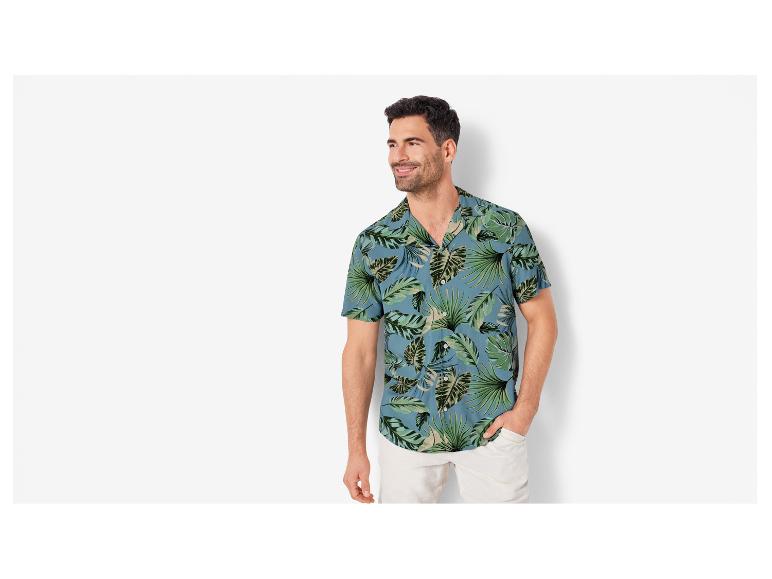 Chemise homme à fleurs tropicales.