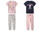 Deux pyjamas pour filles avec des motifs Snoopy.