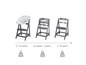 Une chaise haute, une chaise enfant et une chaise pour adulte, adaptées à différents âges.