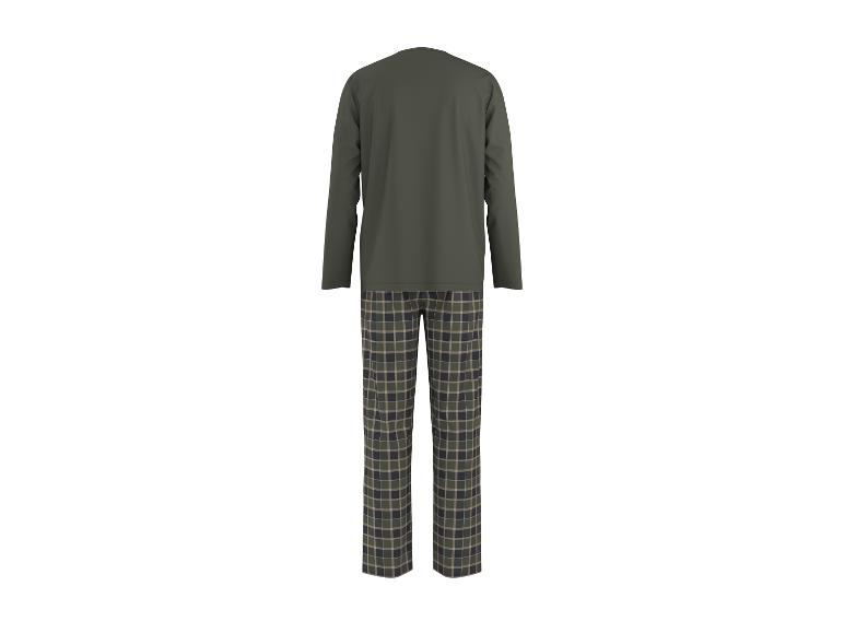 Pyjama homme: haut vert à manches longues et pantalon à carreaux.