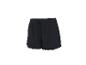Shorts noirs avec cordon de serrage à la taille et détails de pompons sur l'ourlet.