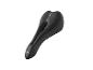 Une selle noire Crivit avec système AVS.