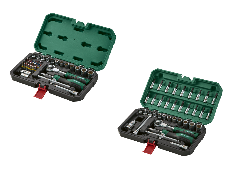 Deux boîtes à outils ouvertes avec diverses douilles, embouts de tournevis et cliquets.