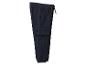 Pantalon cargo bleu marine pour homme.