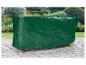 Housse de protection verte pour mobilier de jardin.