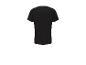 Un t-shirt noir à manches courtes.