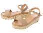 Sandales compensées beige en toile.