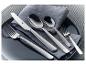 GSW Besteck-Set Premium: Couteau, fourchettes et cuillères sur assiette grise et serviette