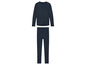Un ensemble de sous-vêtements thermiques bleu marine à manches longues
