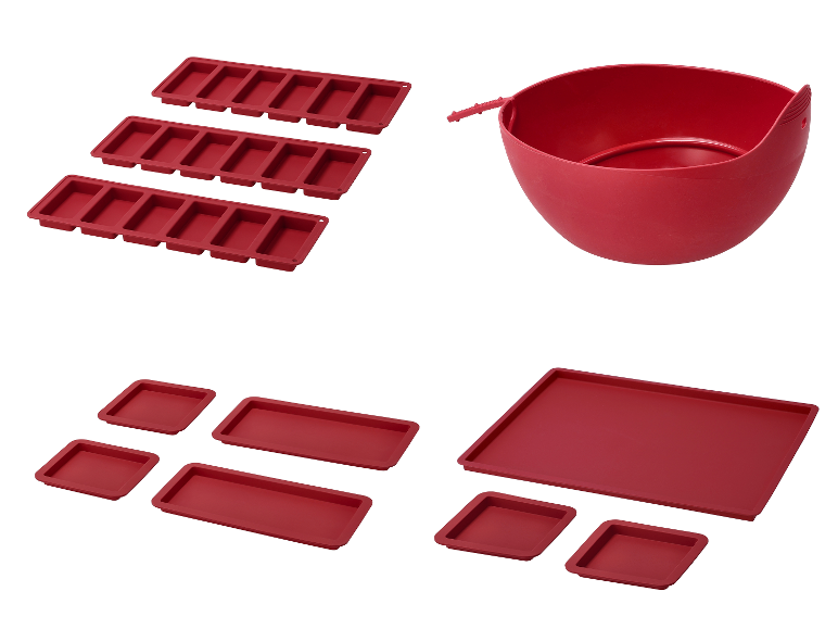 Ensemble de moules en silicone rouge pour la pâtisserie.