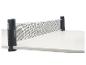 Filet de tennis de table Crivit sur une table blanche