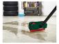 Une brosse de lavage et d'aspiration Parkside avec une brosse et une lèvre en caoutchouc.