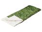 Sac de couchage vert avec intérieur crème, partiellement dézippé et ouvert.