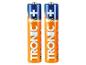 Deux piles alcalines AA orange et bleues avec un signe plus blanc.