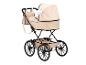 Poussette de poupée beige avec nœud blanc et sac, sur fond blanc.