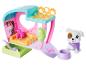 Camping-car pour chiot Barbie avec un adorable chiot.