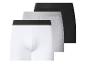 Trois boxers pour hommes : blanc, gris et noir.