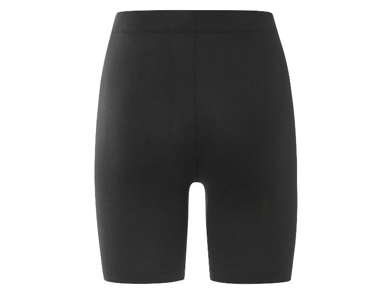 Shorts cycliste noirs unis.