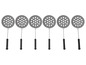 Six spatules rondes avec des trous pour griller.