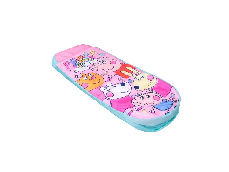 Sac de couchage rose avec des personnages de dessins animés et un arc-en-ciel, avec le mot «PEPPA»