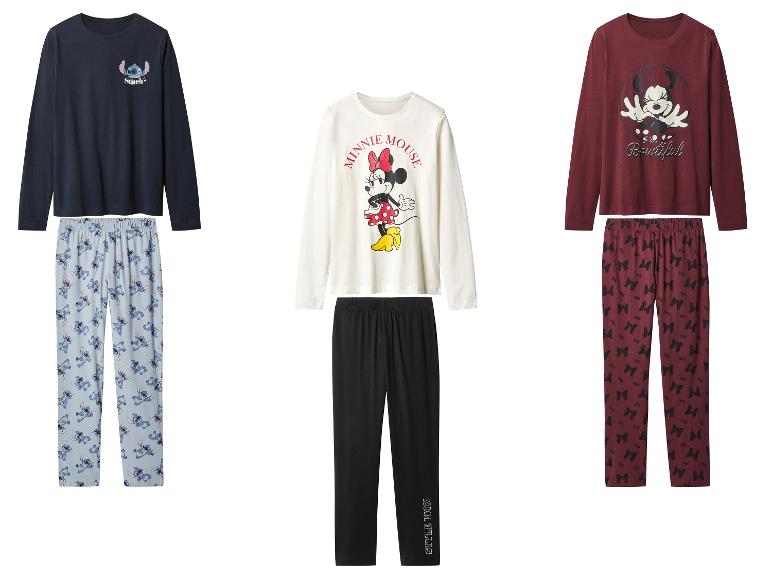 Pyjamas à thème de personnages, y compris Stitch et Minnie Mouse.